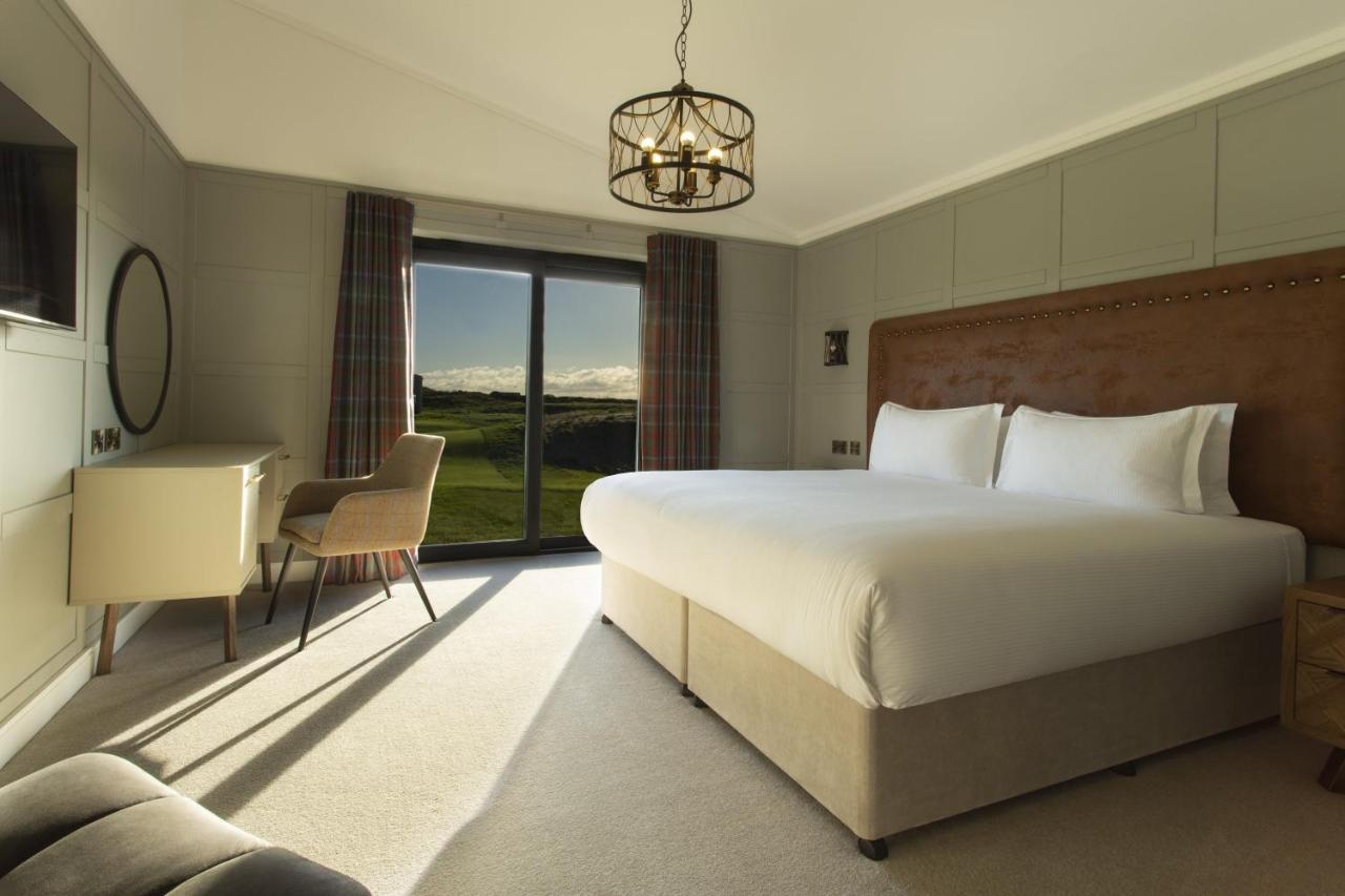 Dundonald Links Hotel *